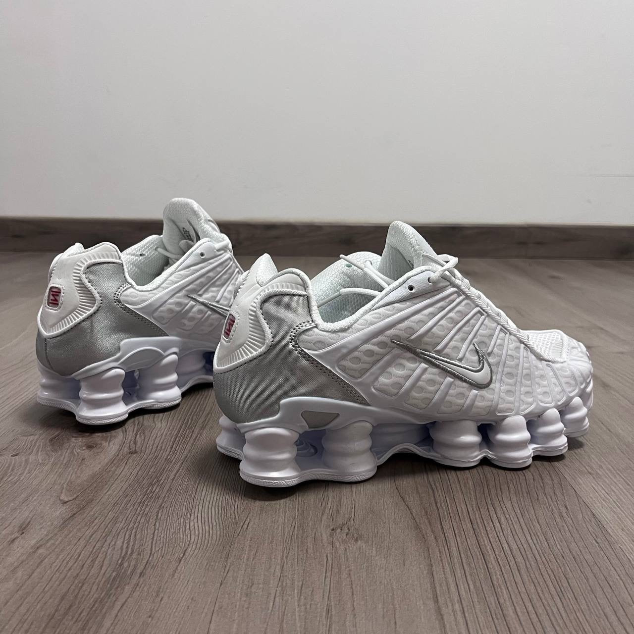 Zapatilla Shox Blancas