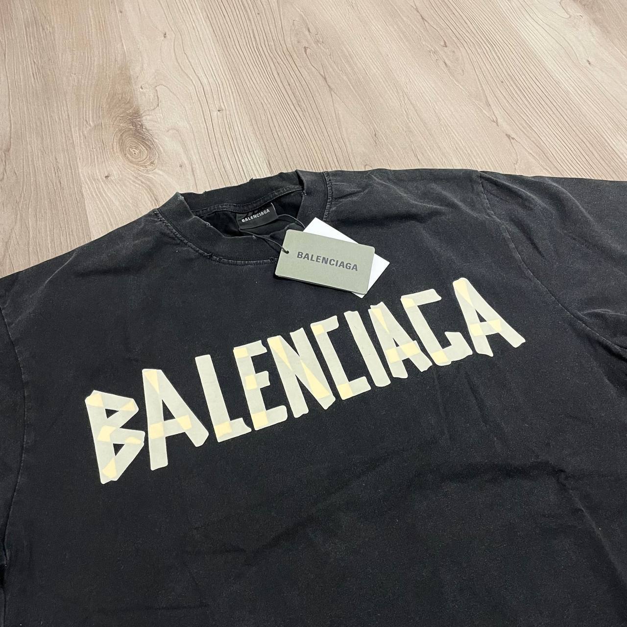 Camiseta Balenciag PREMIUM