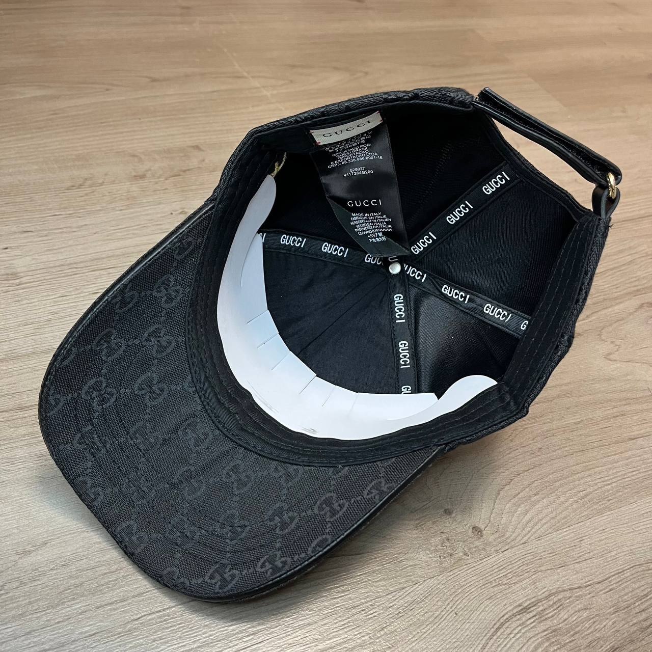 Gorra gucc negra