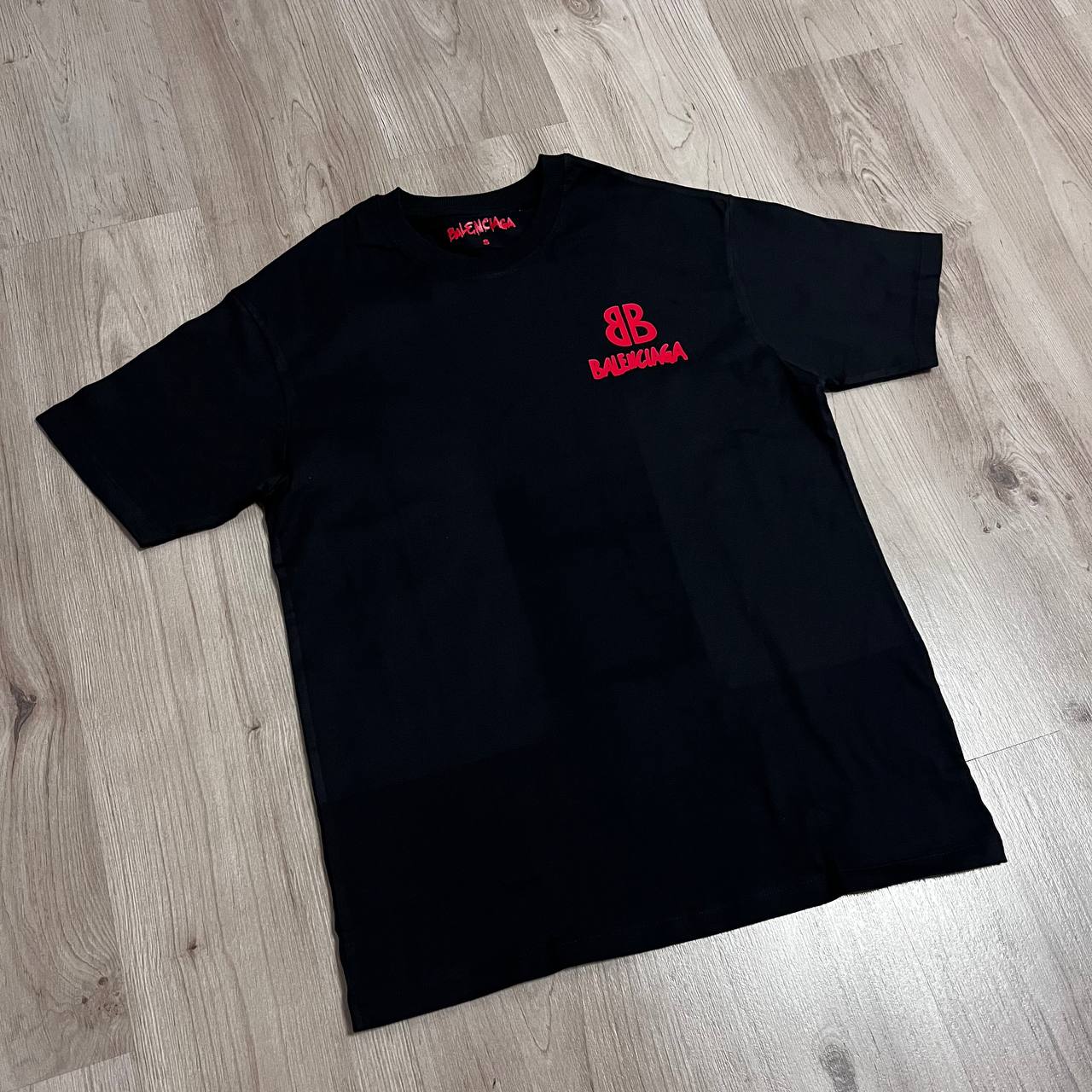 Camiseta Oversize Balenciag negra