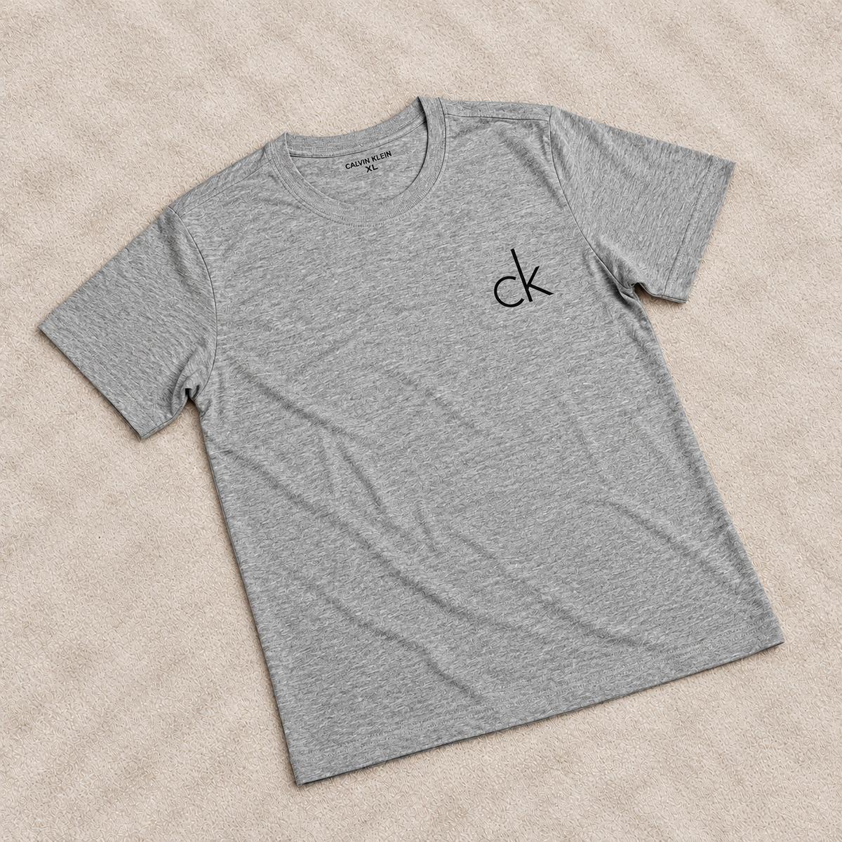Camiseta CK gris