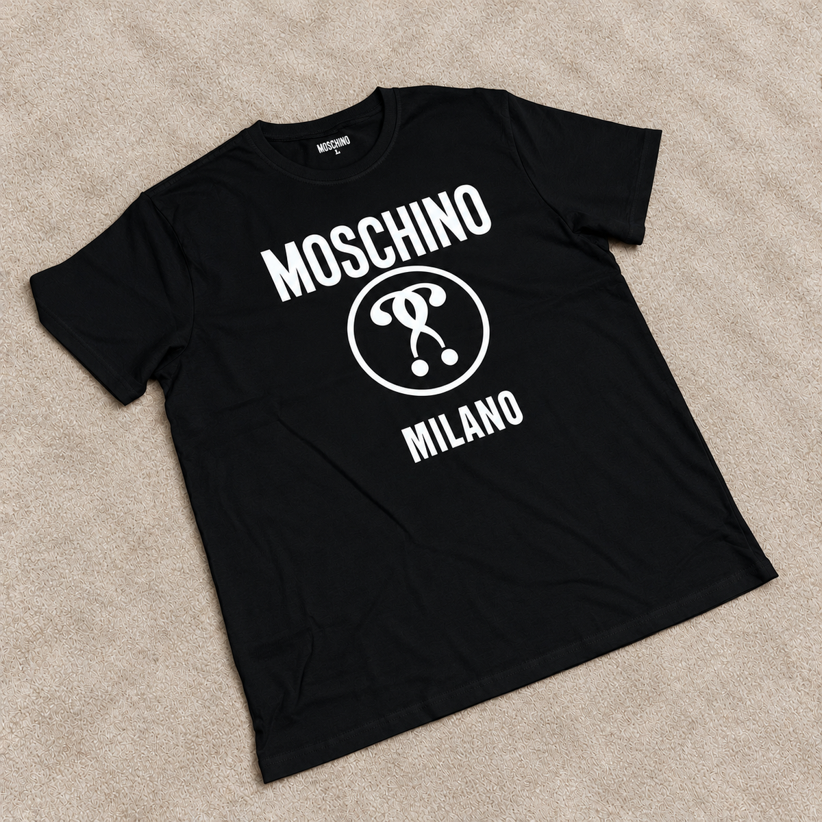 Camiseta moschin negra