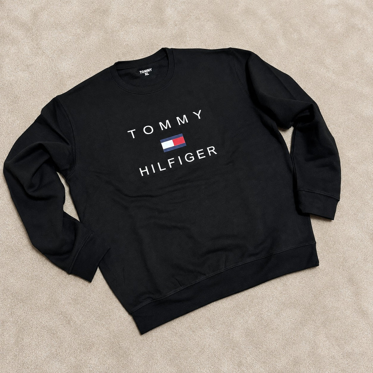 Sudadera Tommy negra