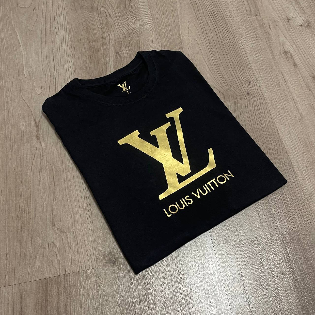 Camiseta LV negra