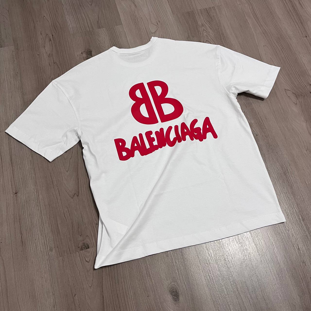 Camiseta Oversize Balenciag blanca