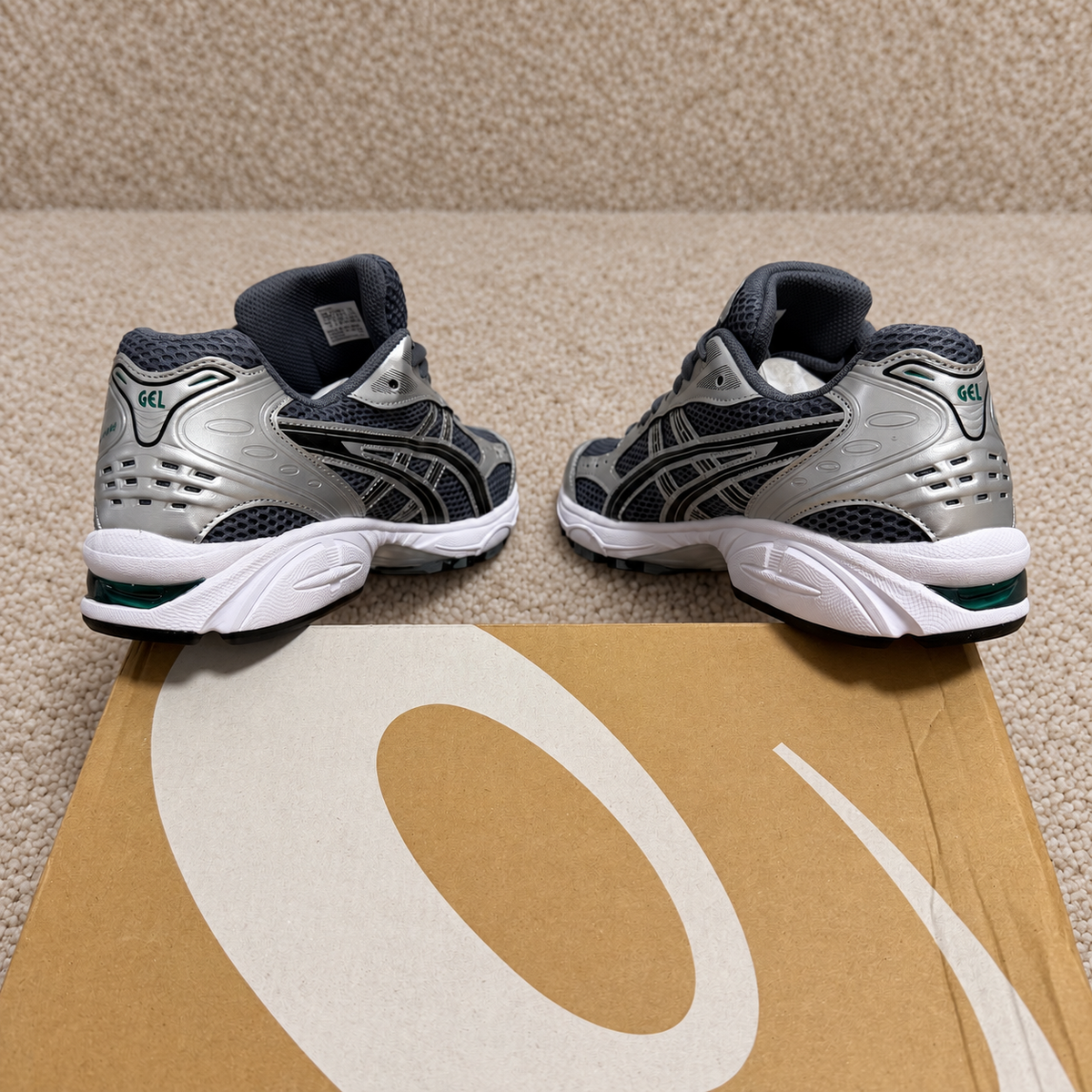 Zapatilla Asic Gel Suela Blanca