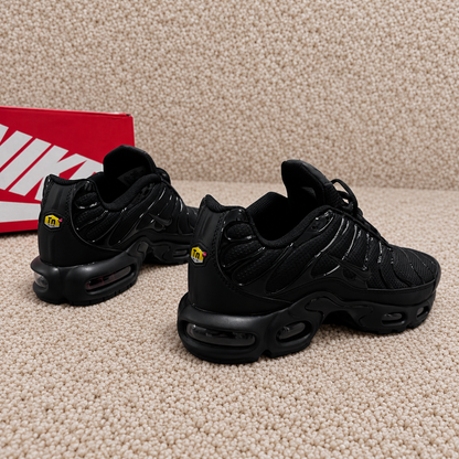 Zapatilla TN Negras