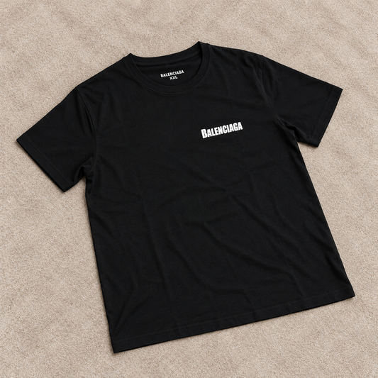 Camiseta Balenciag negra