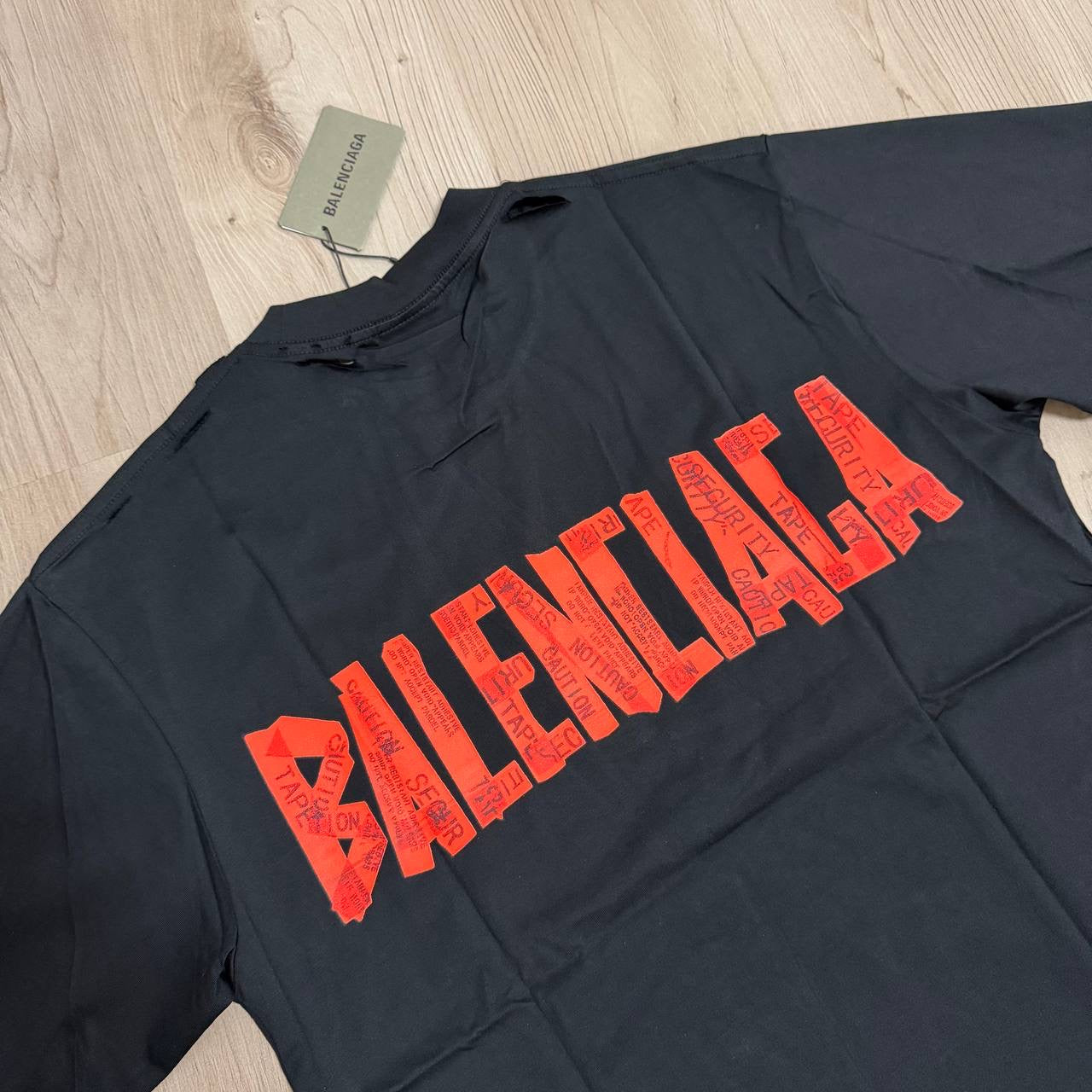 Camiseta Balenciag PREMIUM negra