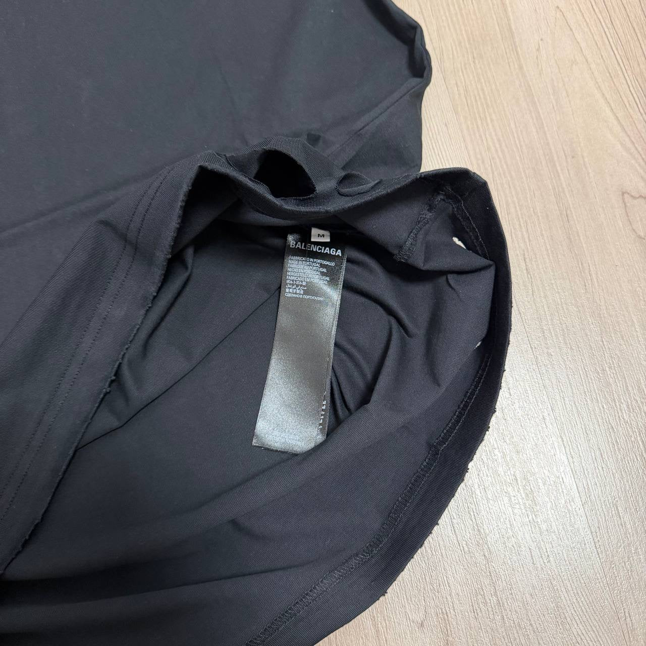 Camiseta Balenciag PREMIUM negra