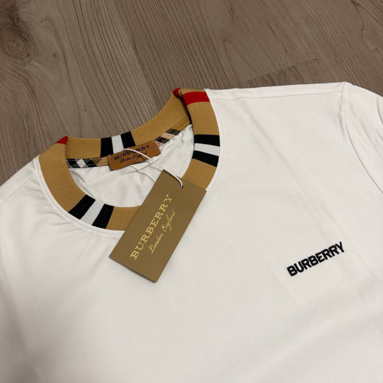 Camiseta Burberr PREMIUM