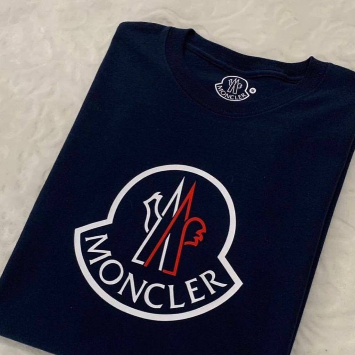 Camiseta moncl